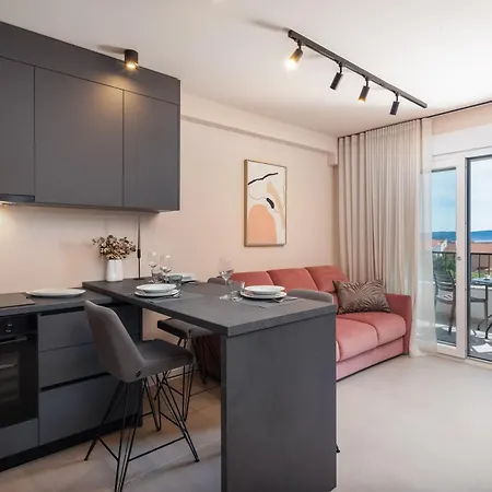 Molat One Bedroom *